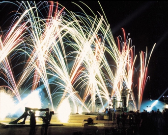 とっておき冬花火大会&冬のよさこいソーズラ祭り